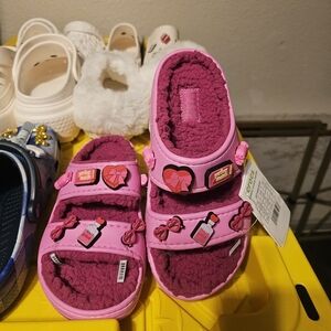 💕Cozy Comfort Crocs Classic Lined Clog in Rose Taffy (W6/M4)🌸